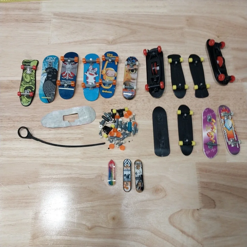 Tech Deck Birdhouse Fingerboard Lot Tony Hawk Clint Walker Skateboard Toys Parts